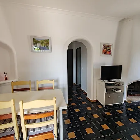 Apartamento 6 Mourisca - Casas & Papeis *